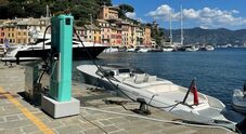 A Portofino prima colonnina per ricarica barche elettriche. Con 50 cent al kw/h consente “pieno” di energia in circa un’ora