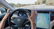 Tesla, Musk promette entro anno auto completamente autonoma. Ribadisce il progetto di cui parla dal 2016