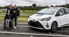 Toyota Driving Academy e Bebe Vio, primo corso di guida per disabili su auto elettrificate