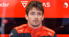 Leclerc penalizzato di 10 posizioni in griglia nel GP d'Arabia. Partirà dalle retrovie per la doppia rottura della centralina in Baharein