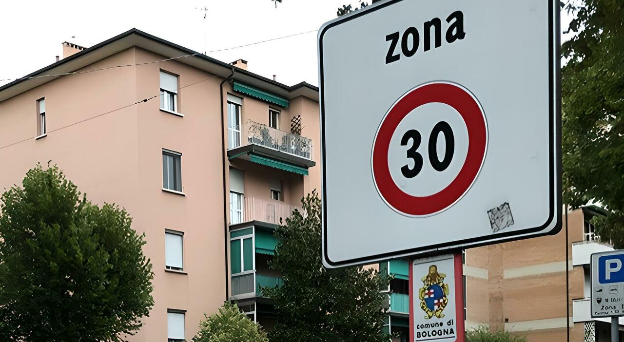 Una zona di Bologna già con il limite di velocità a 30 km/h
