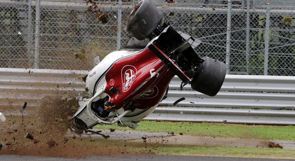 Il pauroso incidente della Sauber Alfa di Ericsson