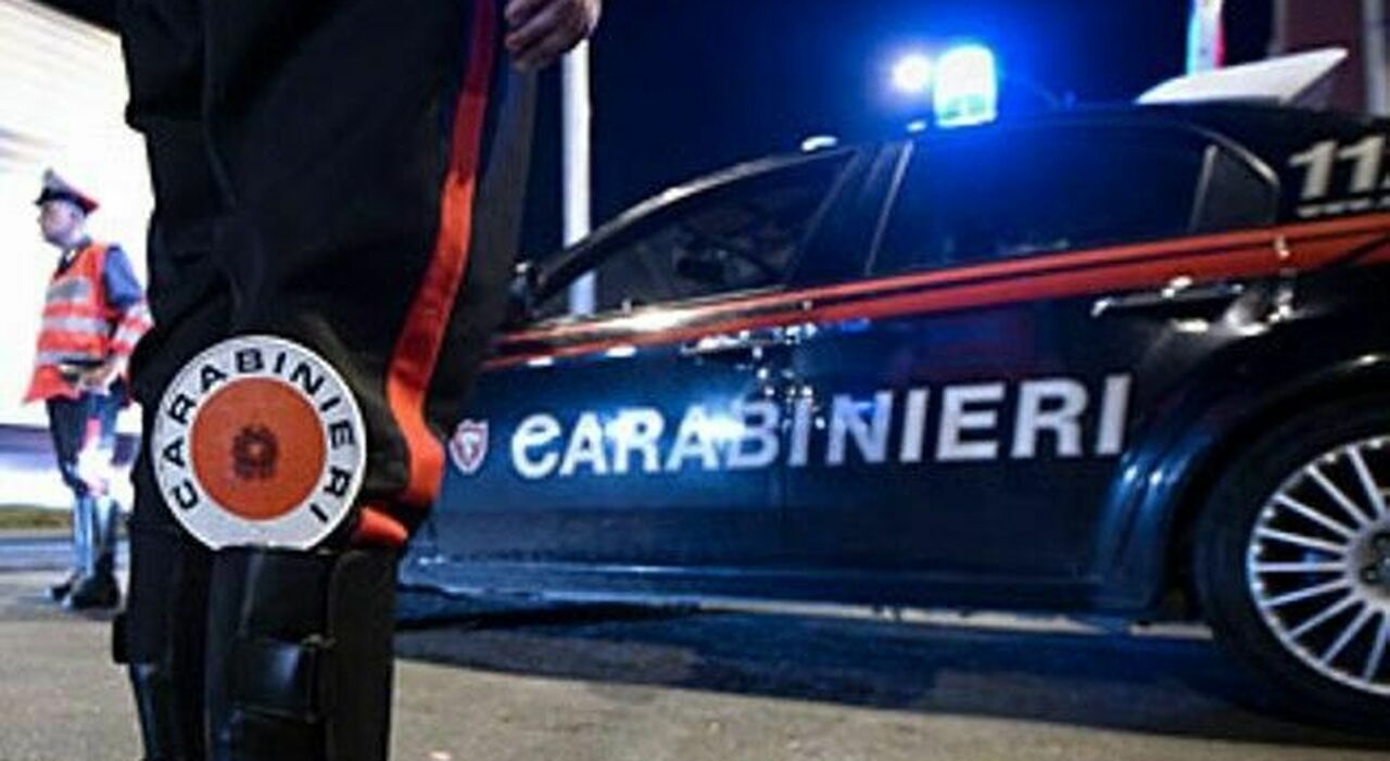 Contromano ed a folle velocità, Carabinieri lo rintracciano con video su Instagram. Ritiro della patente e multa