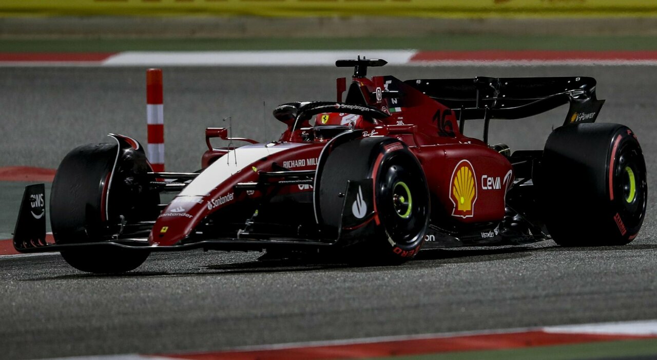 Live, GP Bahrain in diretta: Leclerc e la Ferrari a caccia della vittoria (Verstappen permettendo)
