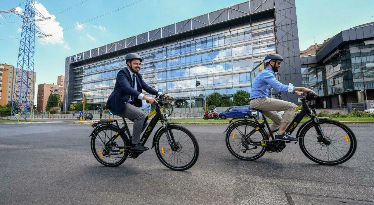 Terna è la prima società in Italia ad aver adottato, su scala nazionale, il progetto di e-bike sharing CYCL-e around di Pirelli, con l obiettivo di incentivare la mobilità sostenibile dei propri lavoratori