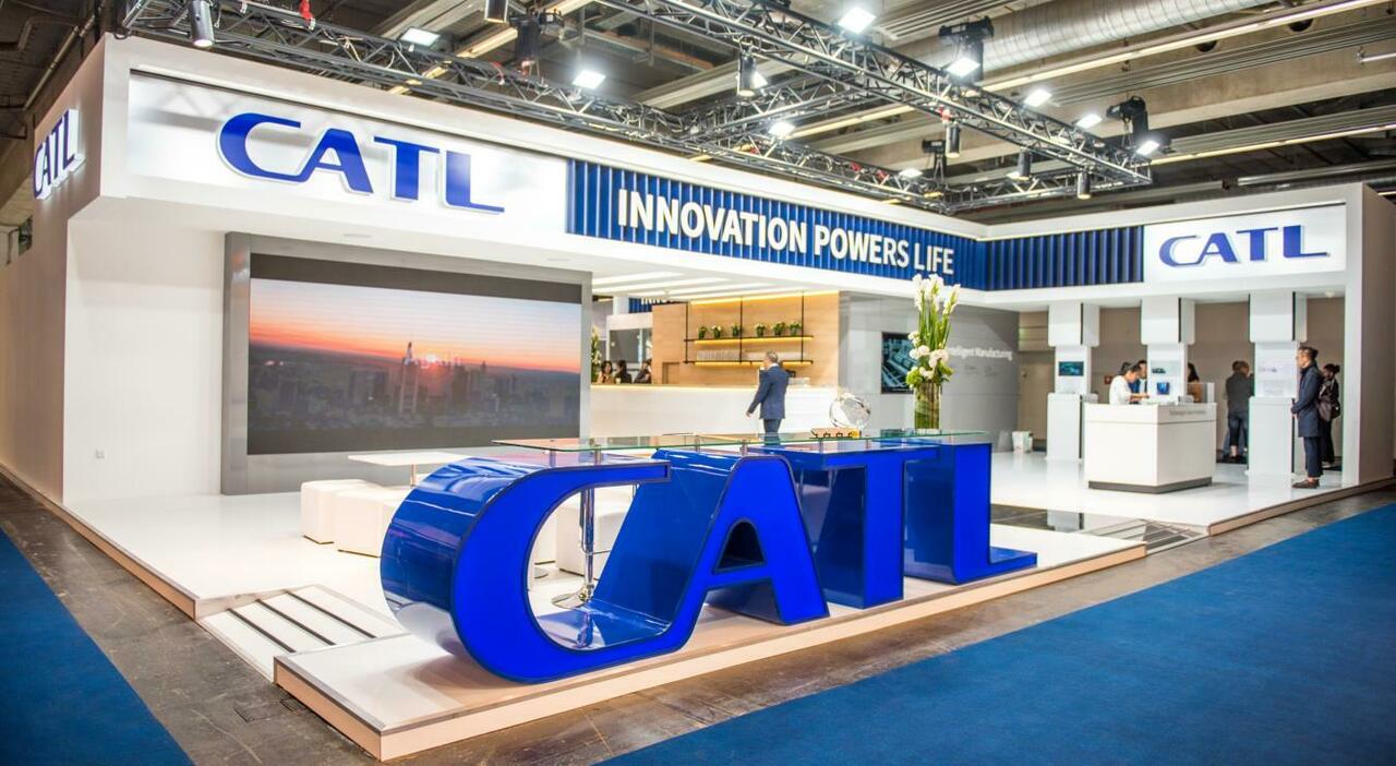 Cina, progetto da 443 mln dollari del fabbricante di batterie Catl. A Shanghai produzione batterie a litio per veicoli elettrici
