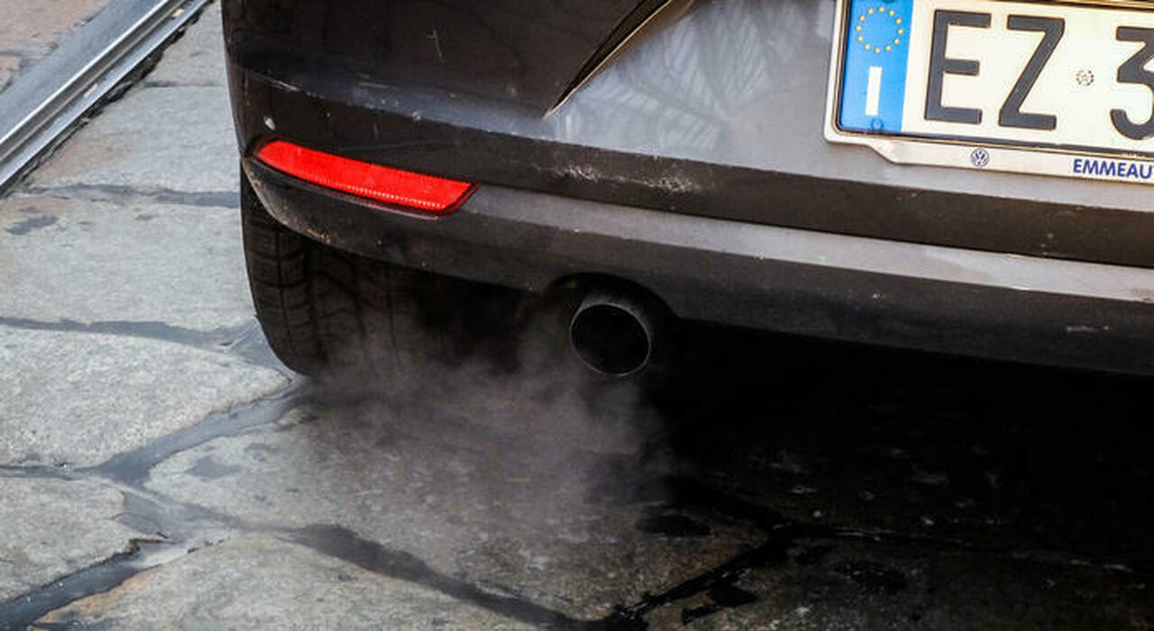 Emissioni di un'auto