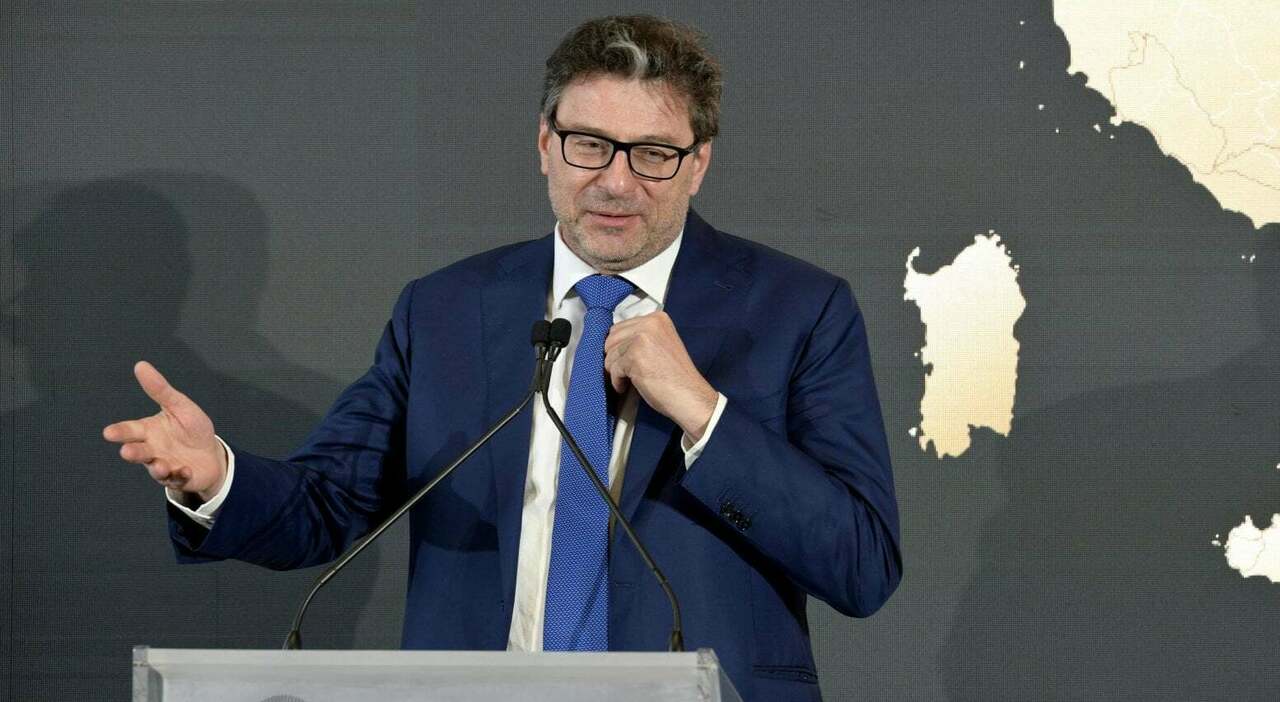 Il ministro dello Sviluppo economico, Giancarlo Giorgetti