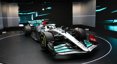 ​Mercedes F1: ecco la nuova monoposto, la W13 di Hamilton e Russell