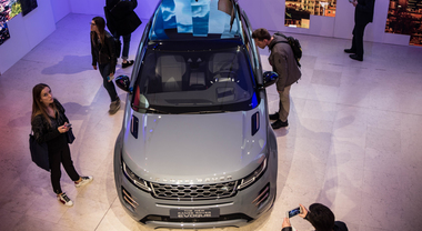 La nuova Evoque protagonista Land Rover al Fuorisalone 2019