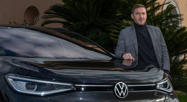 Volkswagen, l’auto elettrica per Francesco Totti