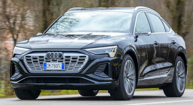 Audi Q8 e-tron, più efficienza e performance. Autonomia incrementata, look affinato e più divertimento al volante