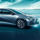 Toyota bZ3, l’elettrica da 600 km di autonomia ma solo per la Cina. Costruita con BYD e FAW è perfetta rivale di Tesla Model 3