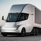 Tesla debutta tra i camion elettrici, consegna il primo Semi a Pepsi. Musk: «Viaggio lungo 5 anni ma rivoluzionerà le strade»